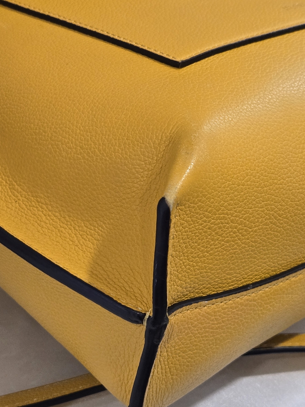 henri bendel Authentic Worth Avenue Yellow Leather Tassel Tote - Picture 7 of 16